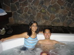 Hawt hot tub action