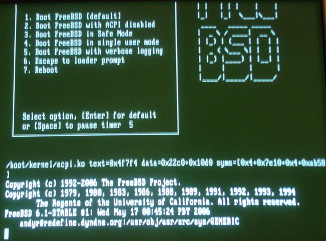 Frankenbox_FreeBSD_starting_to_boot.jpg